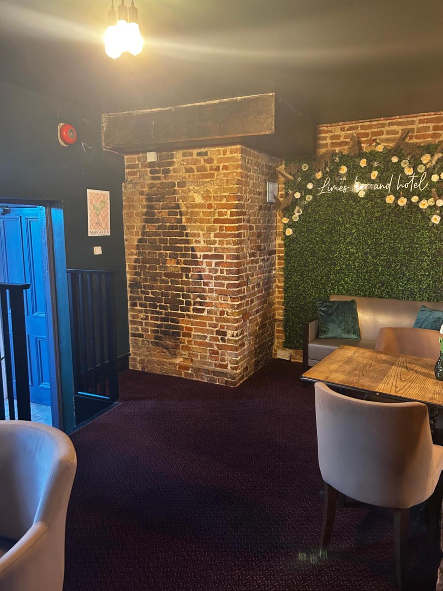 The Limes Bar And Hotel Needham Market Ngoại thất bức ảnh